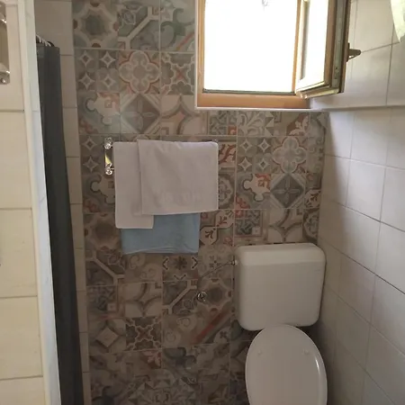 Bungalov *